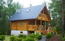 佐藤さんご家族ログハウス1